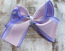 Load image into Gallery viewer, King Boutique Bow with Tail