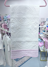 Load image into Gallery viewer, Heirloom Quilts