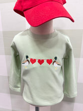 Load image into Gallery viewer, Ducks string of hearts
