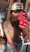 Load image into Gallery viewer, Mallard Embroidery Womens Tee
