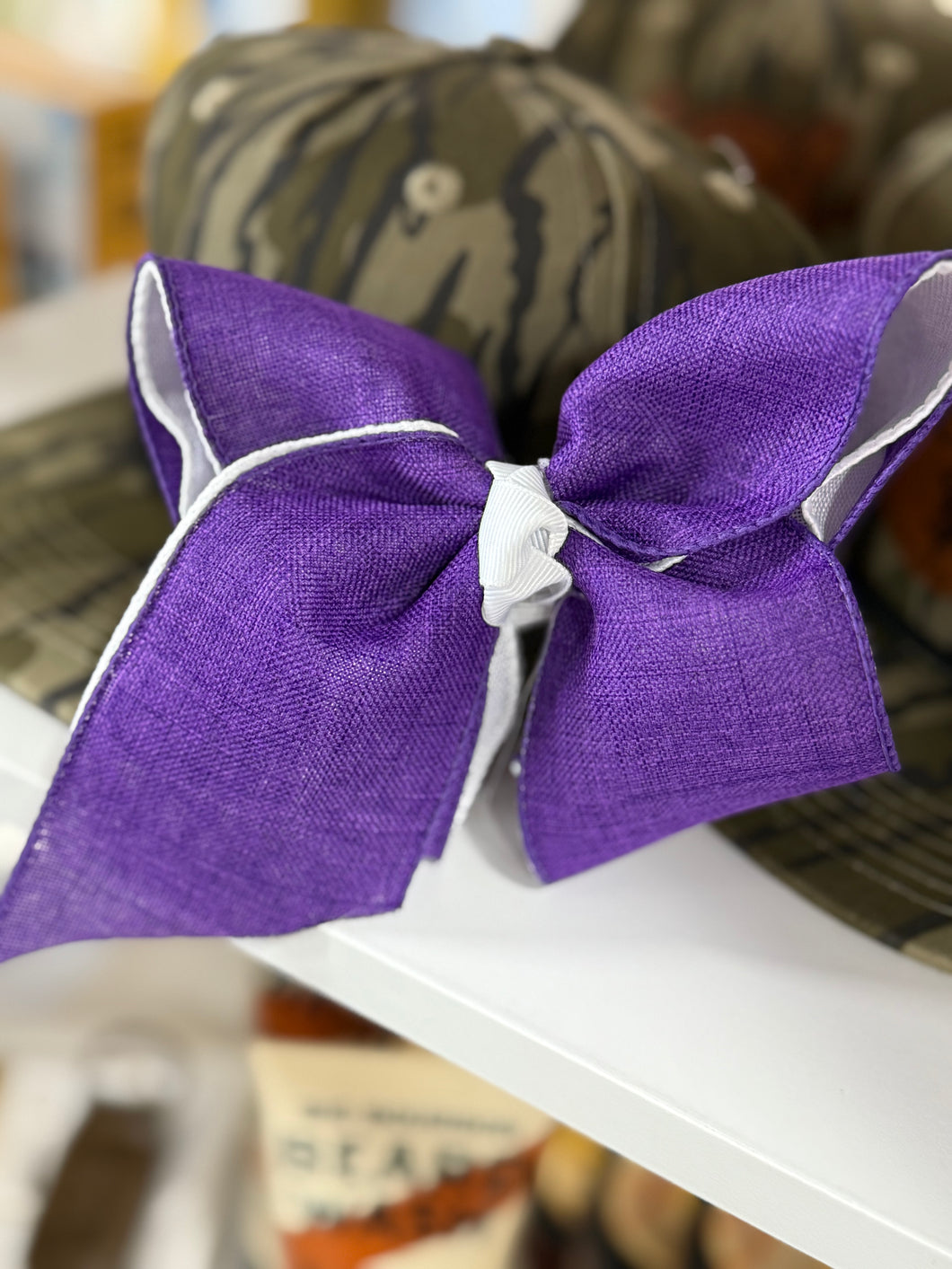 King Boutique Bow with Tail