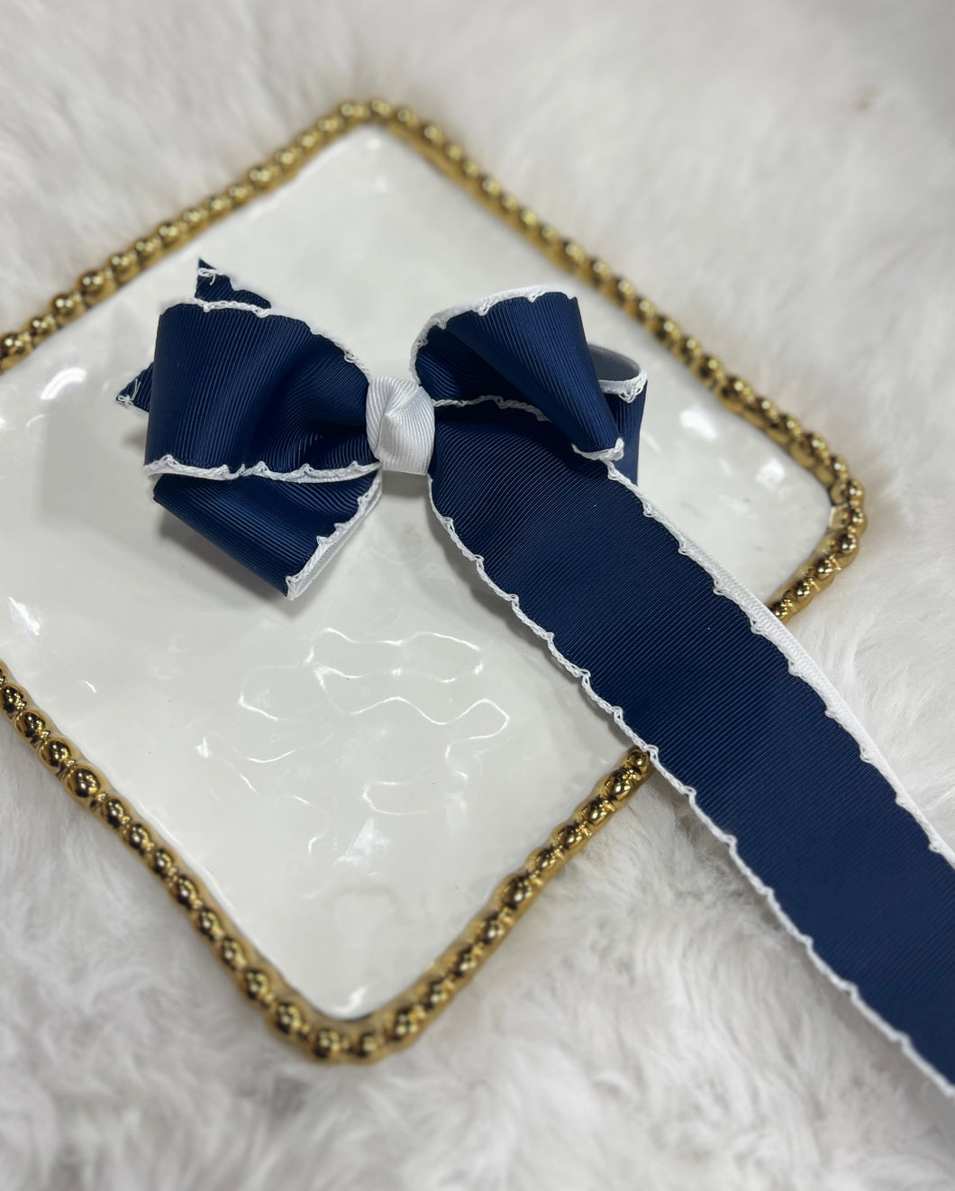 Medium Navy/White Layered Bow with moonstitching