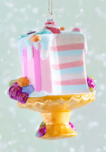 Load image into Gallery viewer, Macaroon Cake Ornament
