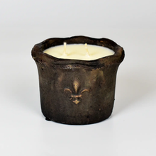 Load image into Gallery viewer, 10 oz Signature Pottery Candle - Vieux Carre
