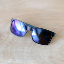 Load image into Gallery viewer, Dayton Kids Sunglasses
