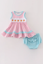 Load image into Gallery viewer, Pink Gingham Pumpkin Set
