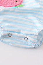 Load image into Gallery viewer, Cow Striped Bubble
