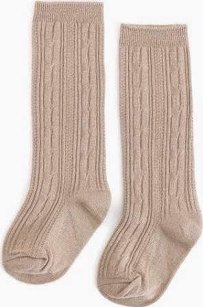 Oat Cable Knit Knee High Socks